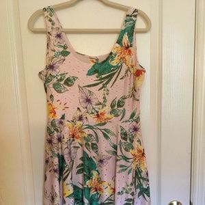 Floral sleeveless dress